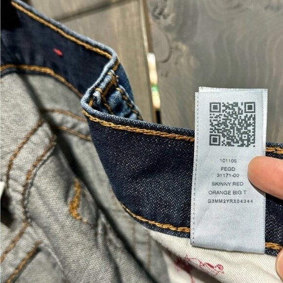 Men’s True religion Jeans - 31” inseam - Picture 6 of 7